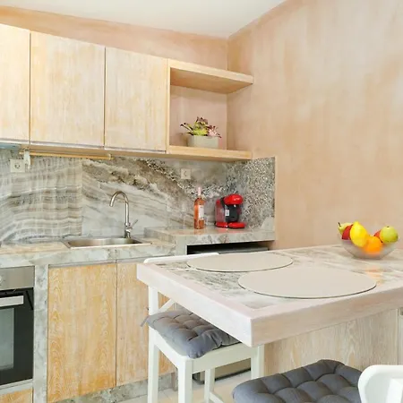 Dagos Luxury Apartament